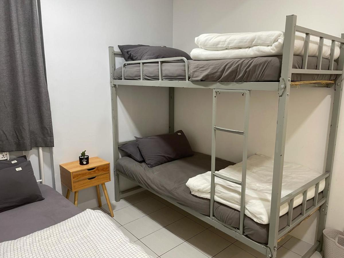 Miniinn Guest House บันดาร์เสรีเบกาวัน ภายนอก รูปภาพ